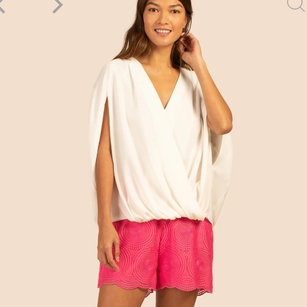 TRINA TURK Hannah Short P.S. Pink Lace Pull-On Elastic Waistband Size Small